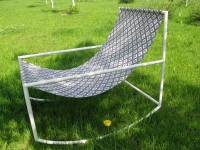 Крісло-шезлонг CRUZO метал білий або жовтий / блакитний kr0001